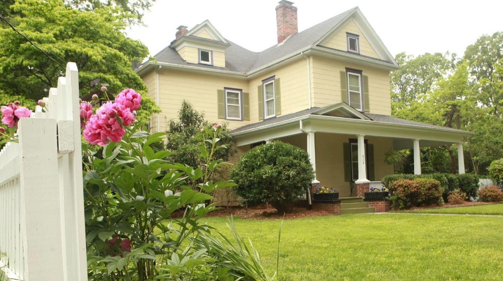 The Dailey Renewal Retreat B & B Greensboro Exterior photo